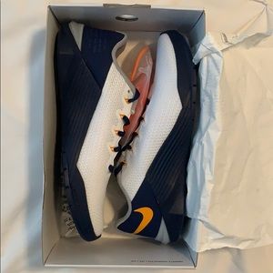 *FLASH SALE* Arctic Wolf Womens Nikes